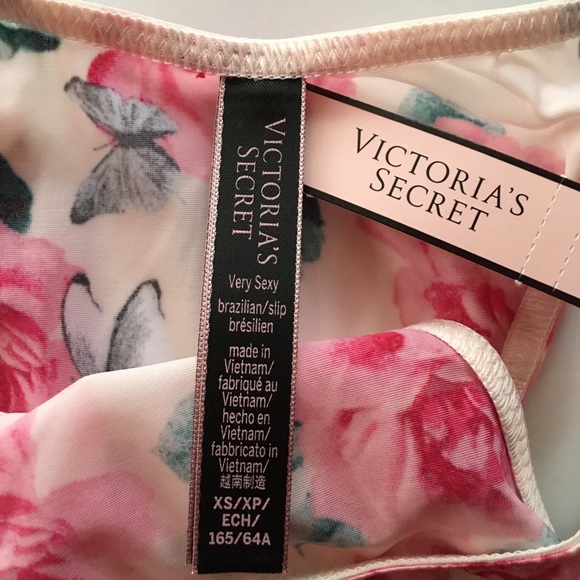 🌸😍VS Shine Strap Push-Up Bra & Brazilian Panty Set - Picture 10 of 11